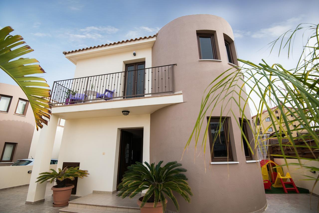 Luxury Villa Regina โปรทาราส ภายนอก รูปภาพ